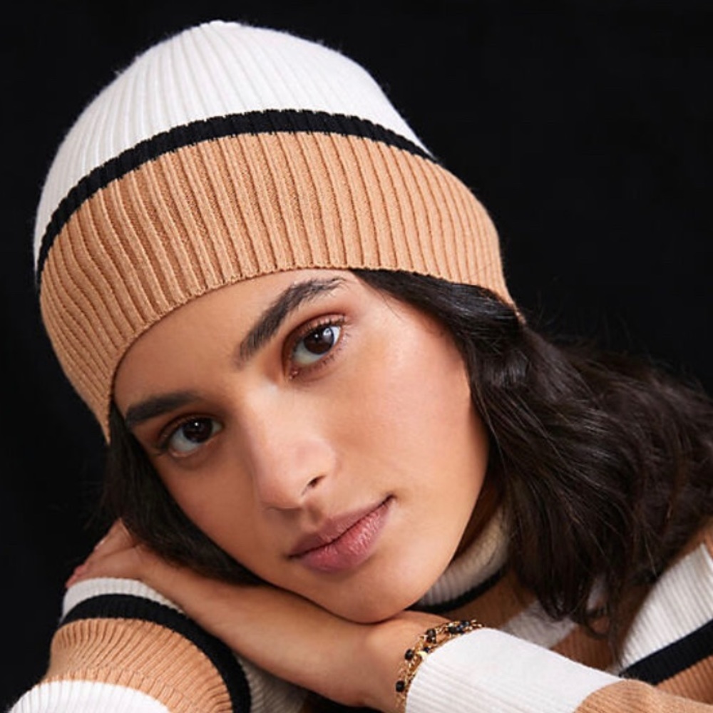 ANTHROPOLOGIE MAEVE Cozy Striped Beanie Knit Hat - One Size - NEW